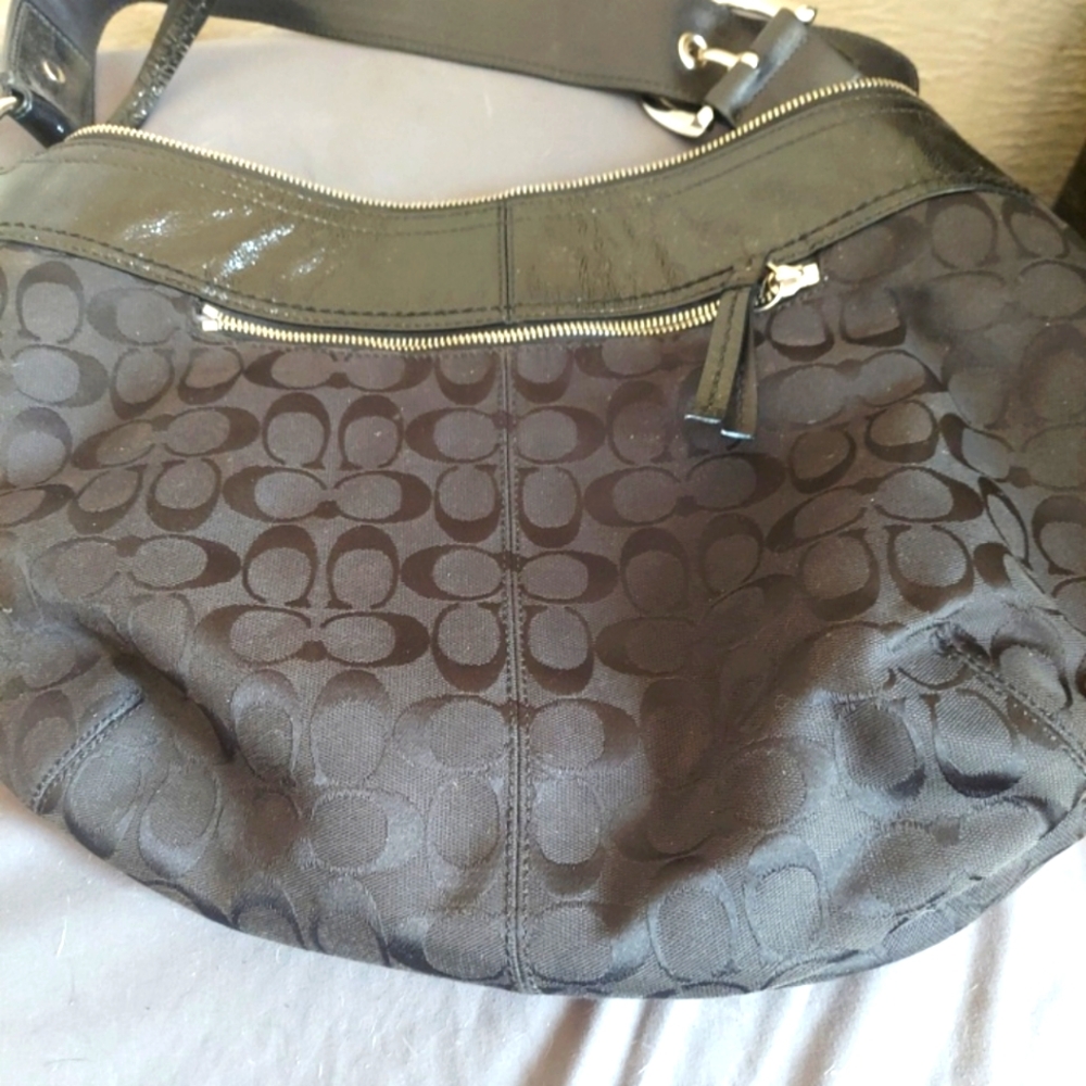 Coach shoulder bag